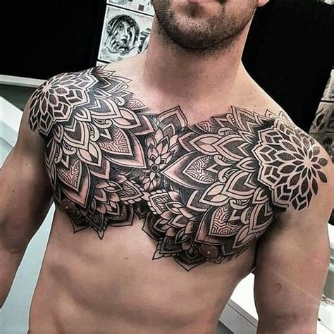 imagenes de tatuajes para hombres en el pecho|4.800+ Tatuajes Hombre Pecho Fotografías de stock,。